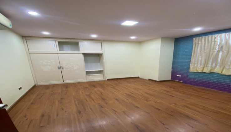 Cho thuê Ở HỘ GĐ căn hộ chung cư  CT2 B Nam Đô, 609 Trương Định, Hoàng Mai, Hà Nội